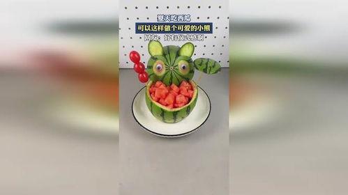 爱吃西瓜的小熊吃瓜,甜蜜滋味，清凉一夏