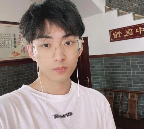 赖神吃瓜kpl,揭秘赛场背后的精彩故事