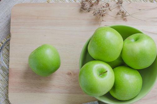 梦到女人吃瓜,揭秘女人吃瓜的神秘寓意