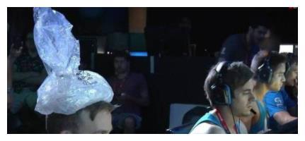 搞怪吃瓜特效图片