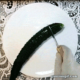 被迫吃瓜gif,网络热图的幽默与反思