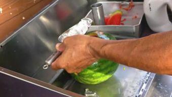 吃瓜的小贩,吃瓜小贩的市井传奇